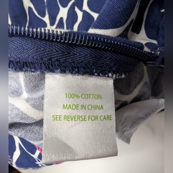 SEE DETAILS - Lilly Pulitzer Womens Size 8 Kristen Capri Cropped Navy Pants - Picture 5 of 15